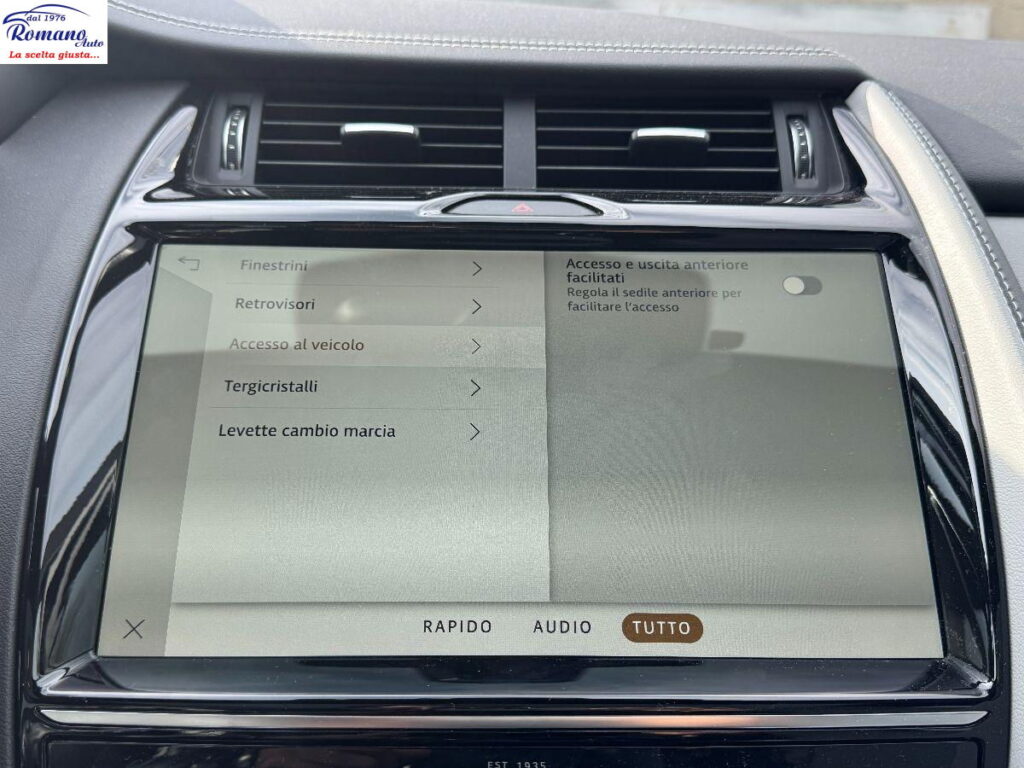 NEW JAGUAR - E-pace  2.0d i4 mhev R-Dynamic S awd 163cv auto#TETTO PANORAMICO!