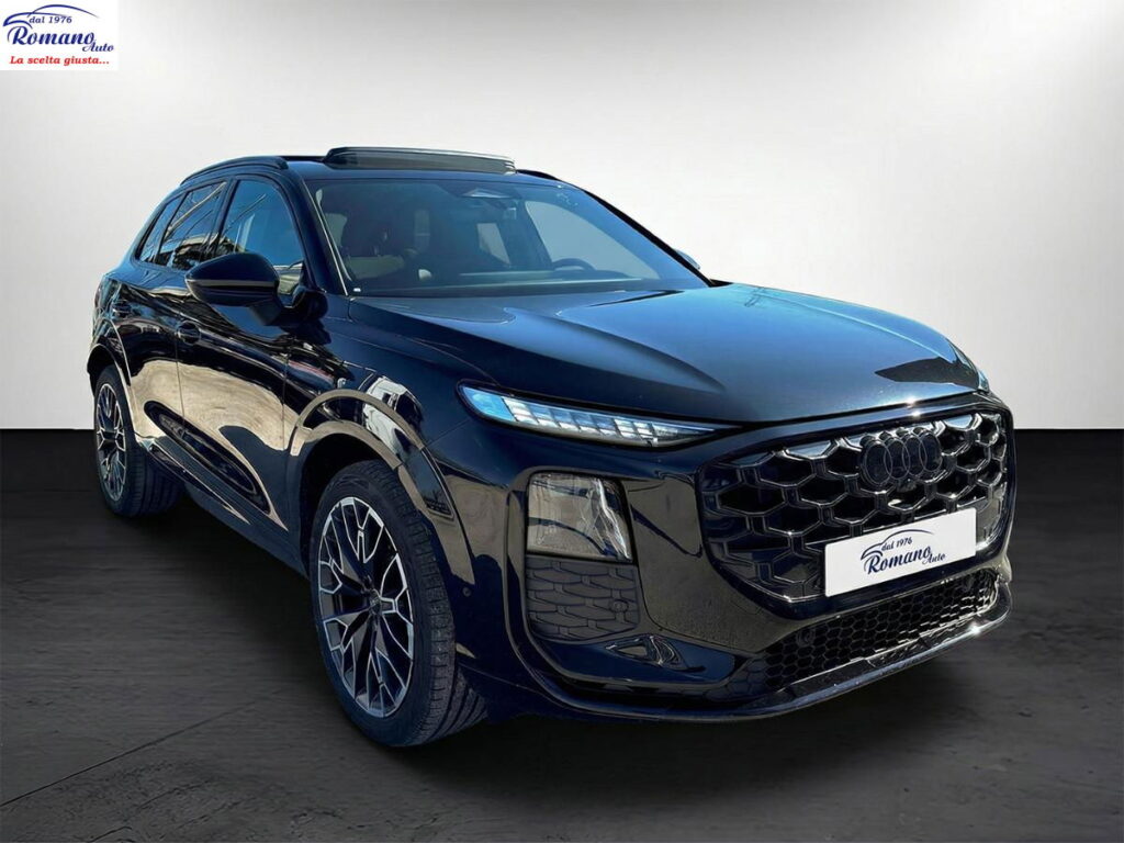 NEW Audi Q3 2.0 tdi 150cv S-Line edition s-tronic#TETTP APRIBILE!