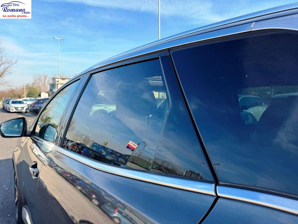 PEUGEOT - 3008  1.5 bluehdi GT Pack 130cv eat8#TETTO APRIBILE!