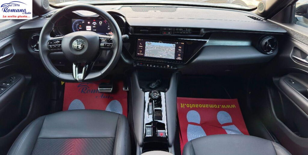 ALFA ROMEO - Junior - 1.2 136 CV Hybrid eDCT6 Speciale