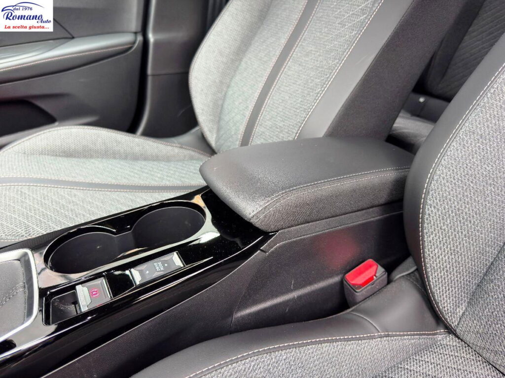 NEW PEUGEOT - 2008 -  PureTech 100 Allure#PACK VISION!