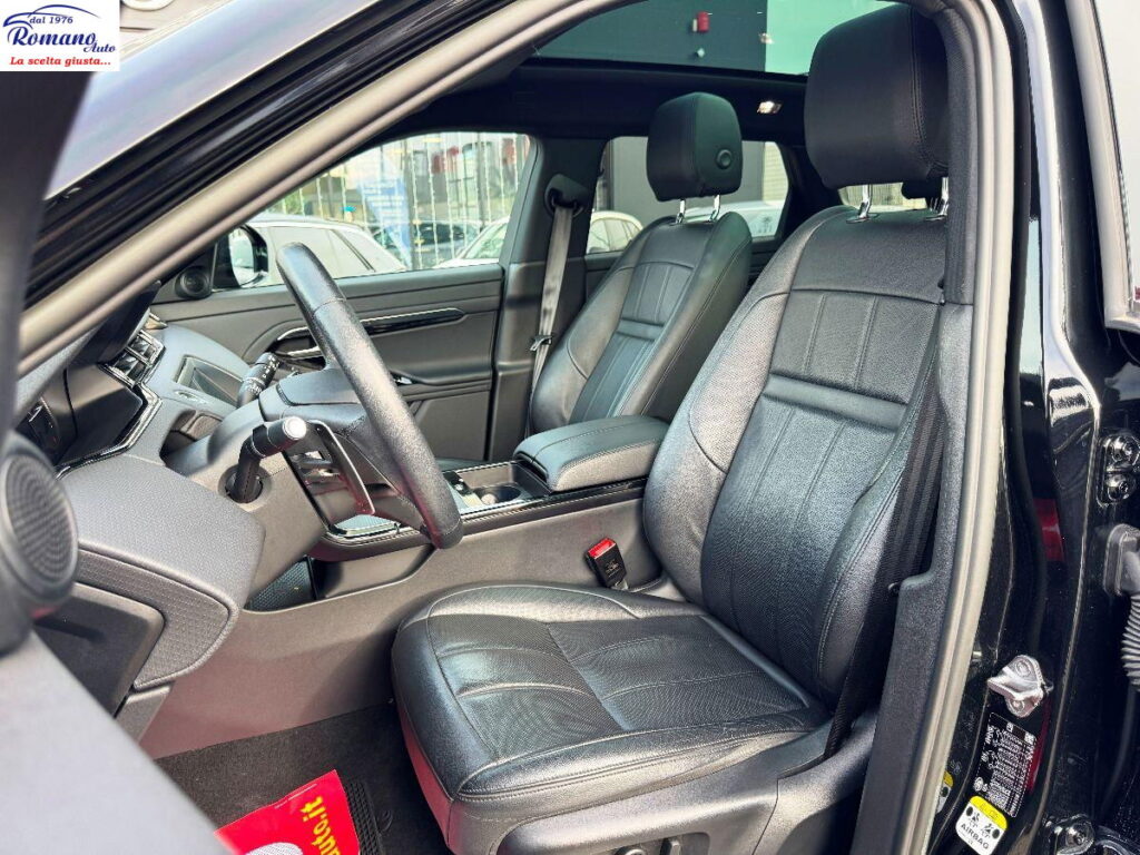 Evoque 2.0d i4 mhev R-Dynamic SE awd 204cv auto#TETTO PANORAMICO!