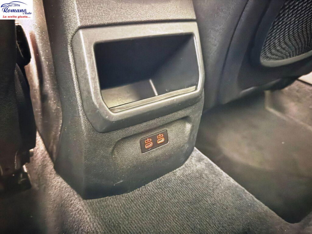 BMW - Serie 1 - 118d 5p. Business Advantage#VIRTUAL COCKPIT!|