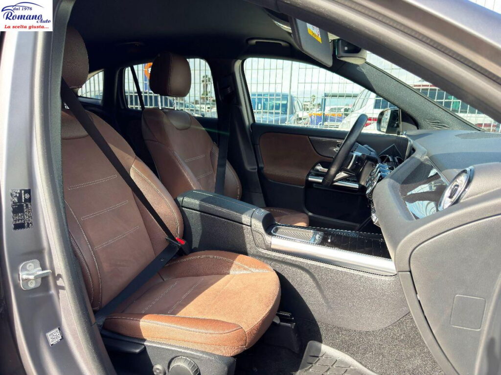 MERCEDES - Classe GLA  200 d AMG Line Premium Plus auto#RETROCAMERA!