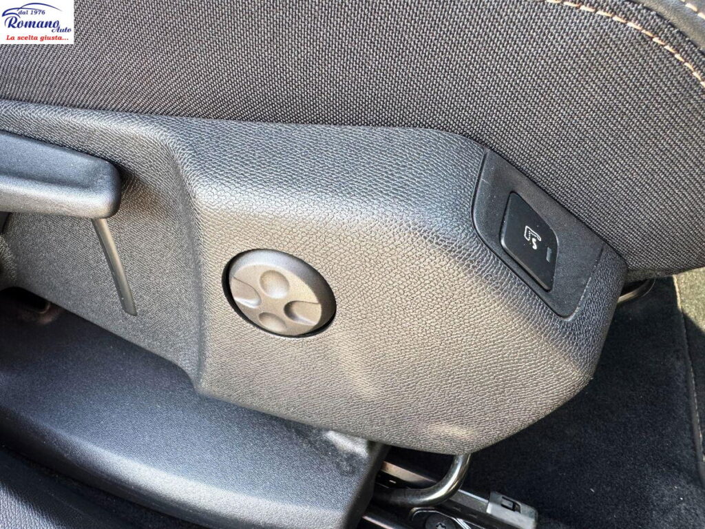 PEUGEOT - 3008  1.5 bluehdi GT Pack 130cv eat8#TETTO APRIBILE!