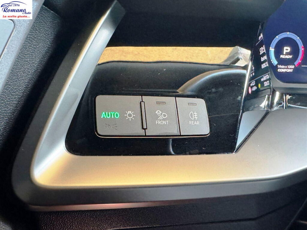 AUDI - A3 Sportback - SPB 35 TDI Identity Black#FARI FULL LED!