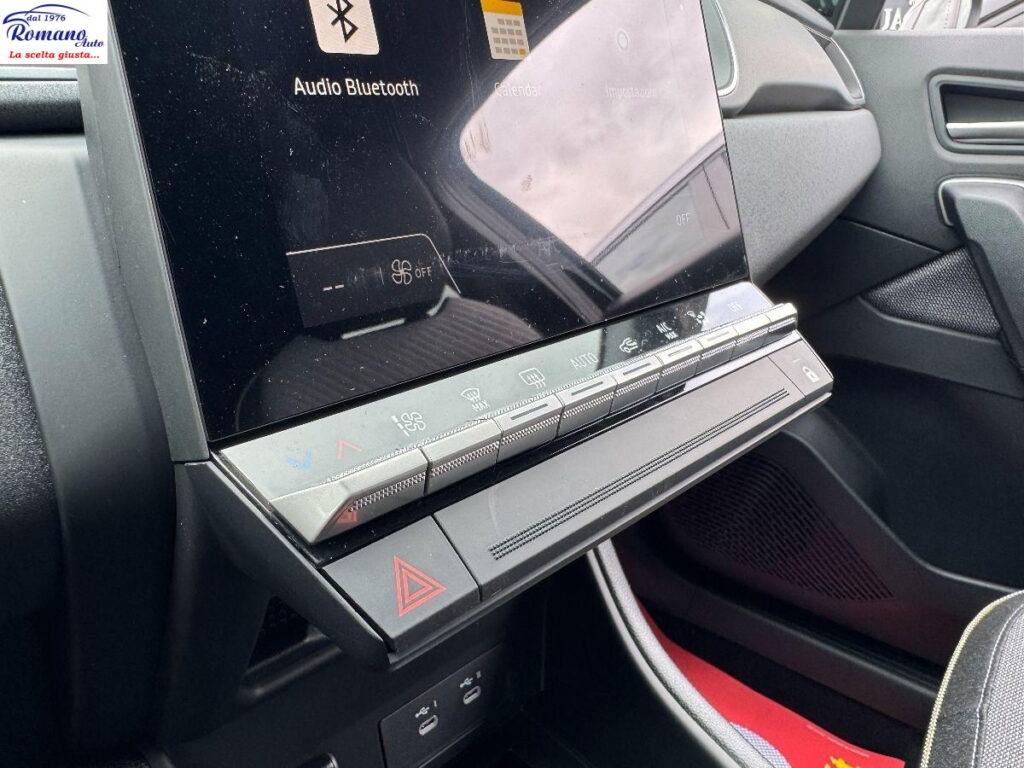 RENAULT - Captur - TCe 100 CV GPL Techno#NEW MODEL!