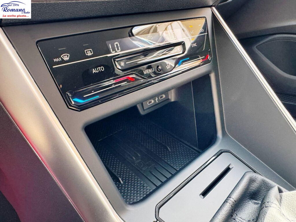 NEW VOLKSWAGEN - Polo  1.0 tsi Edition Plus 95cv#VIRTUAL COCKPIT!