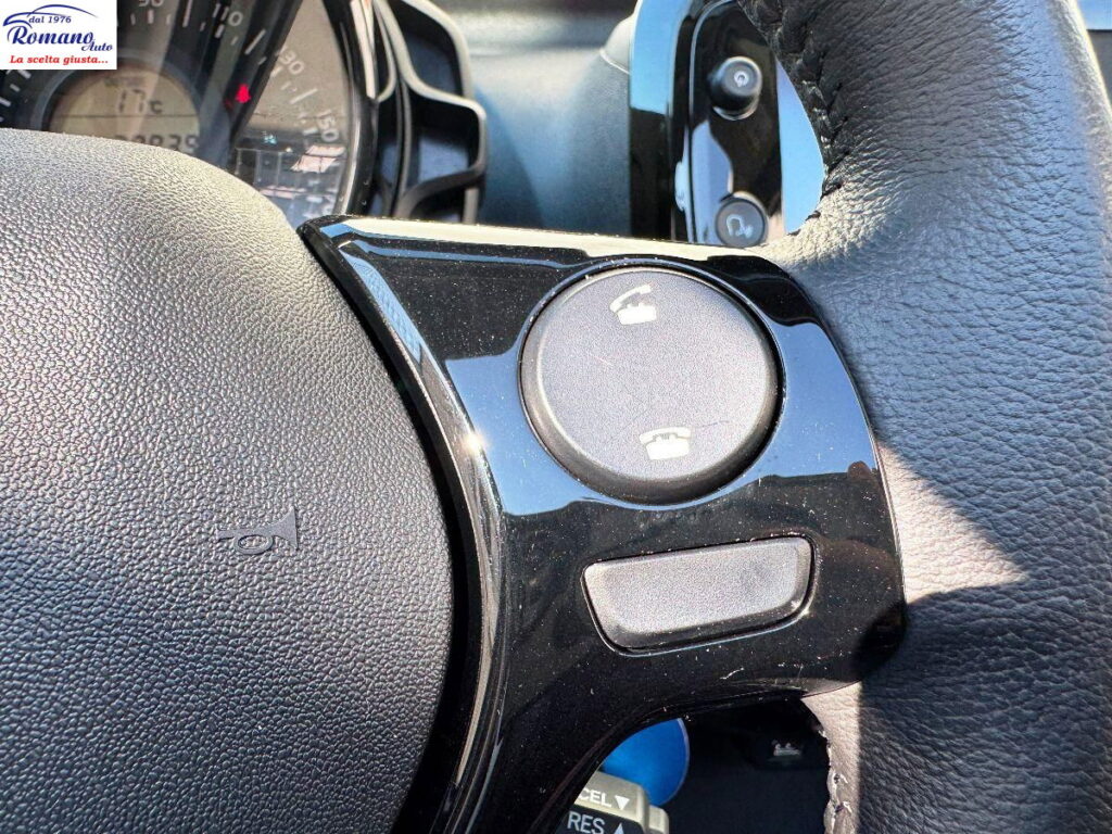 PEUGEOT - 108 - VTi 72 5p. Collection TOP!#CABRIO!