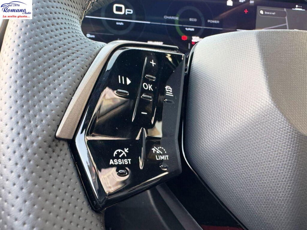 NEW PEUGEOT - 3008  1.2 hybrid GT 136cv e-dcs6#TETTO APRIBILE!