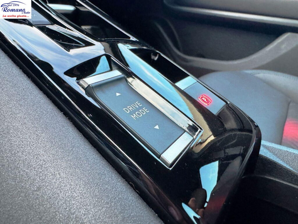 ALFA ROMEO - Junior - 1.2 136 CV Hybrid eDCT6 Speciale