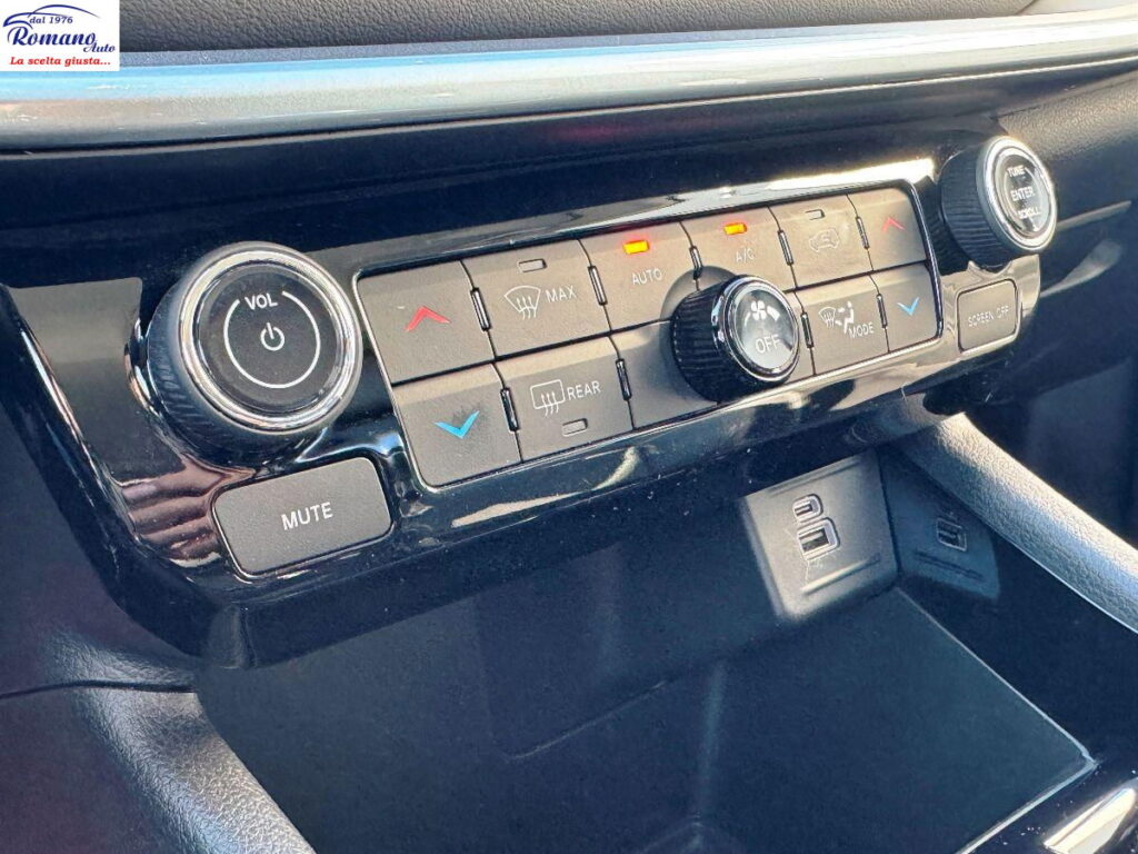 JEEP - Compass  1.6 mjt Limited 2wd 130cv#RETROCAMERA 360!