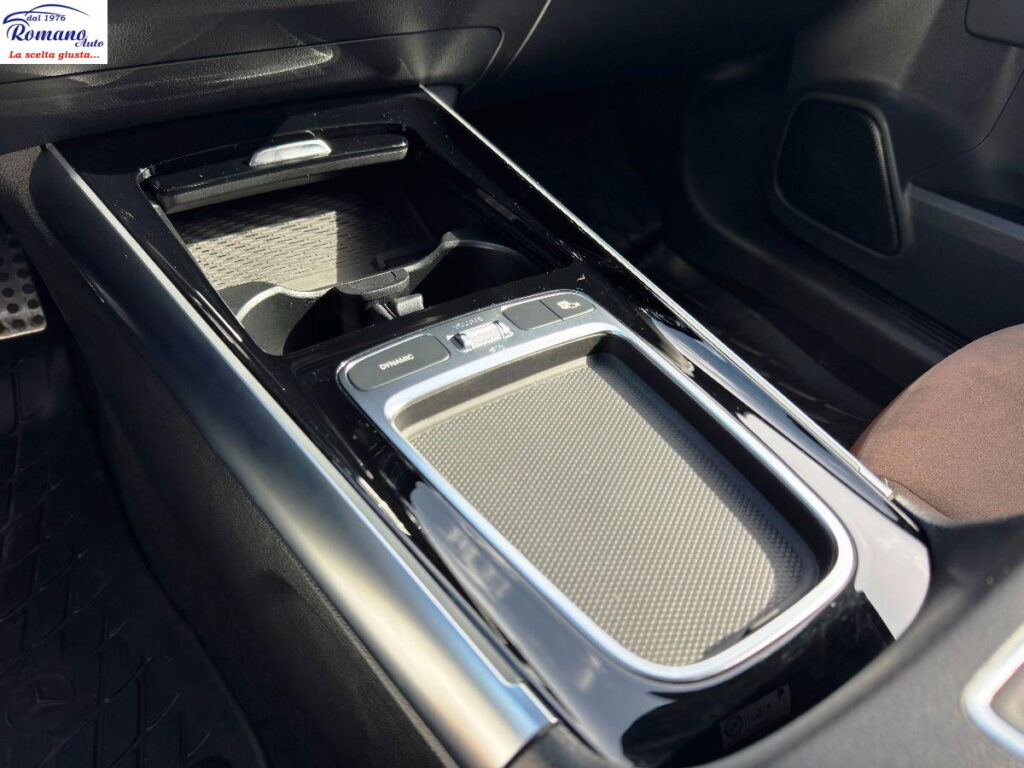 MERCEDES - Classe GLA  200 d AMG Line Premium Plus auto#RETROCAMERA!