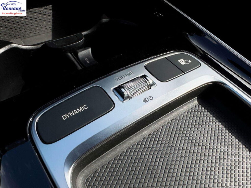 MERCEDES - Classe GLA  200 d AMG Line Premium Plus auto#RETROCAMERA!