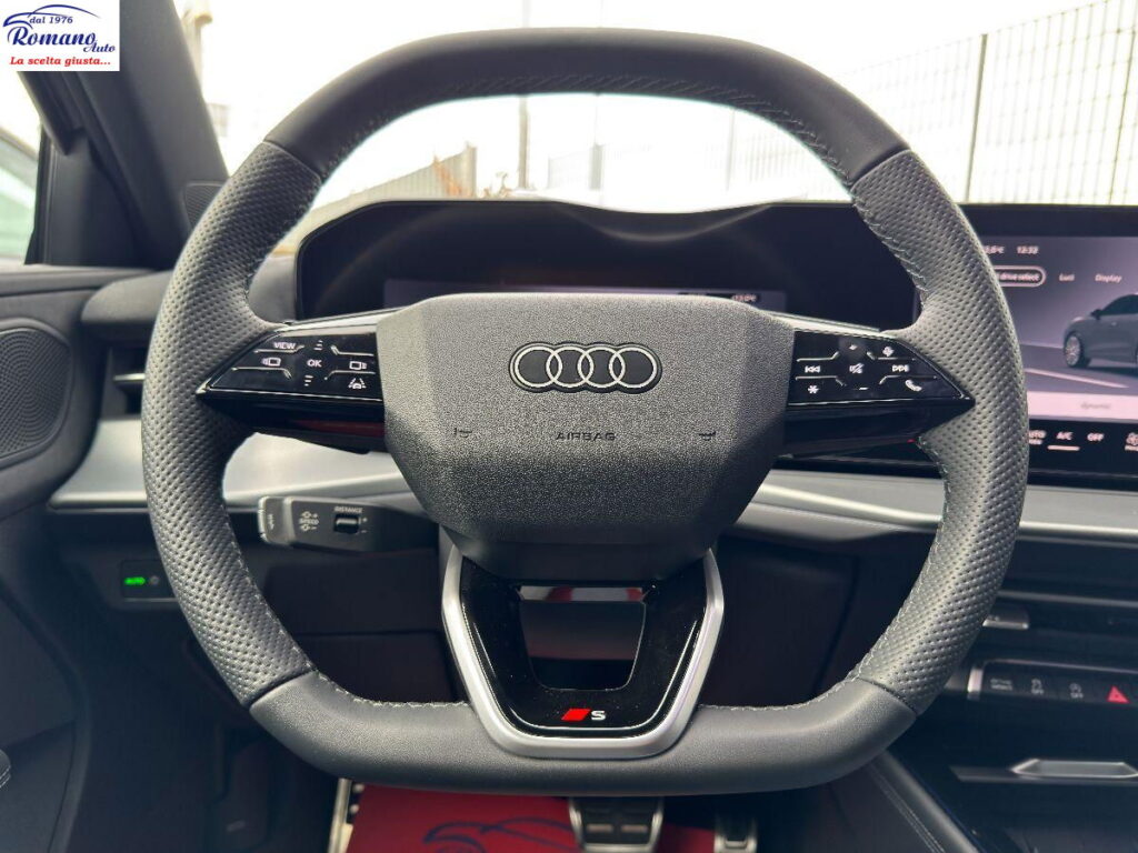 NEW Audi Q3 Sportback 35 2.0Tdi SLINE#TETTO APRIBILE!