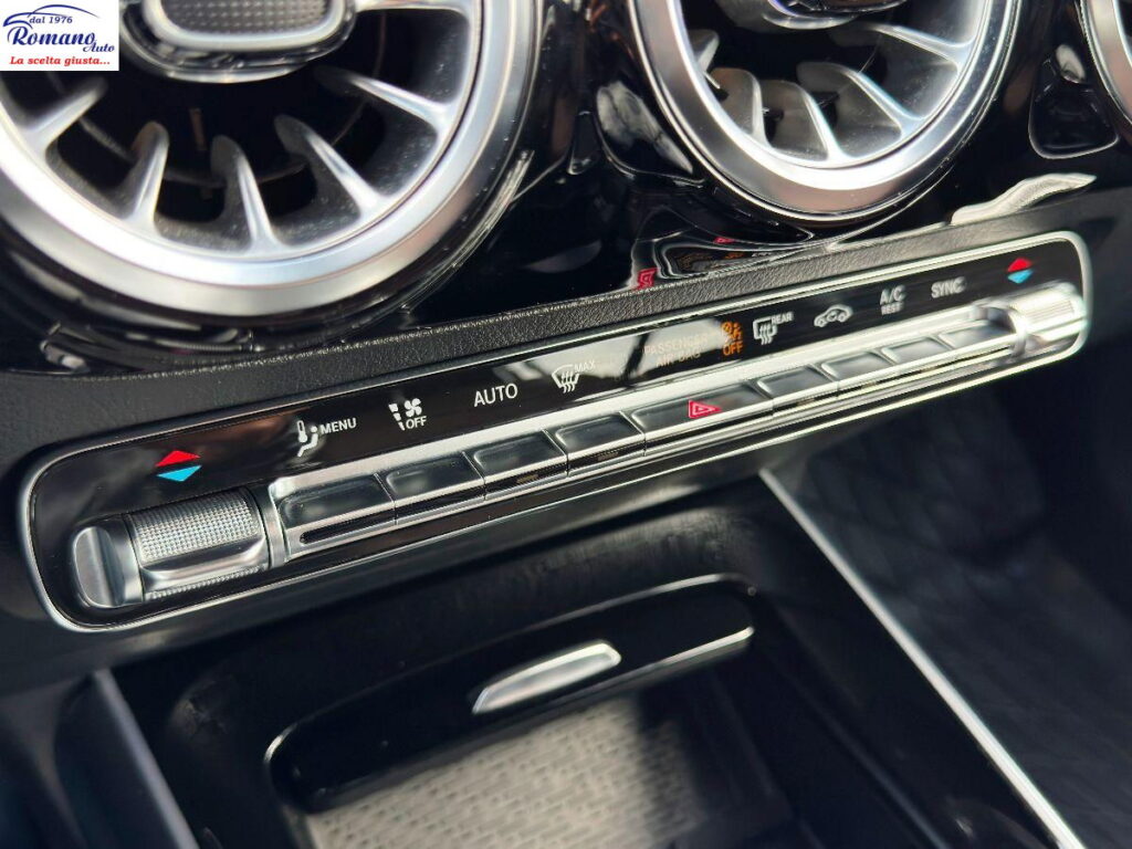 MERCEDES - Classe GLA  200 d AMG Line Premium Plus auto#RETROCAMERA!