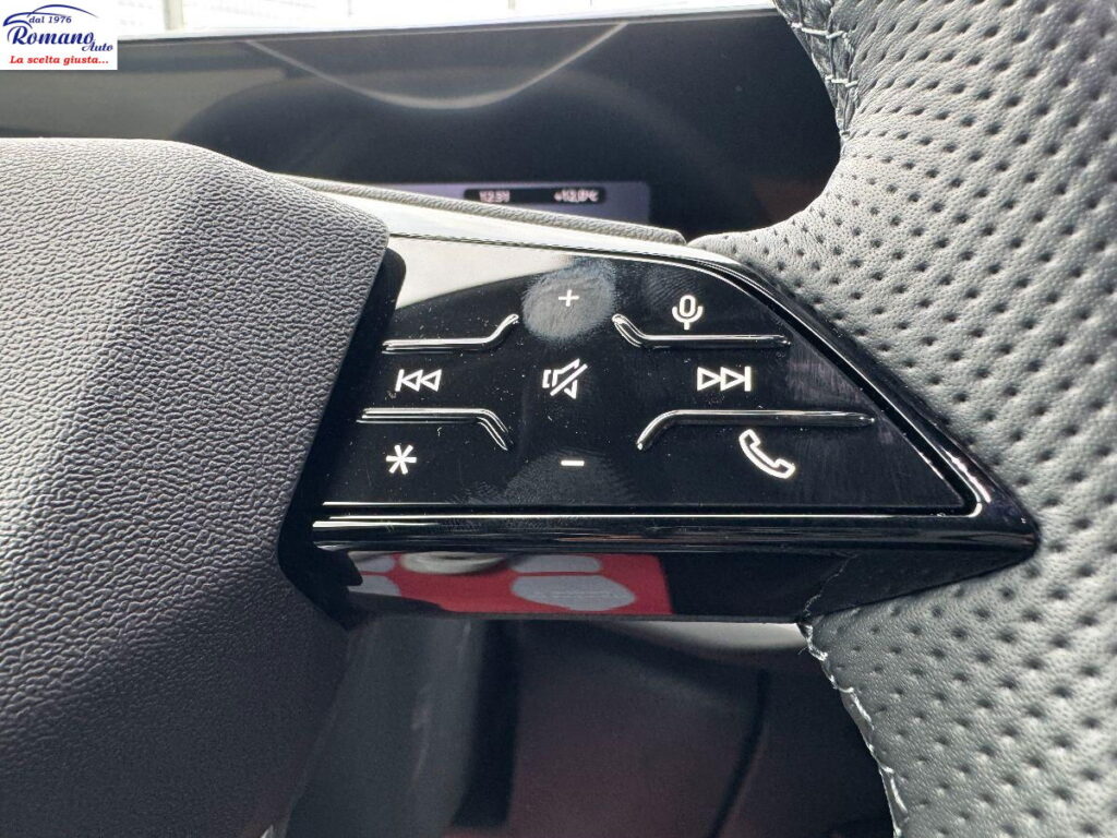 NEW Audi Q3 Sportback 35 2.0Tdi SLINE#TETTO APRIBILE!