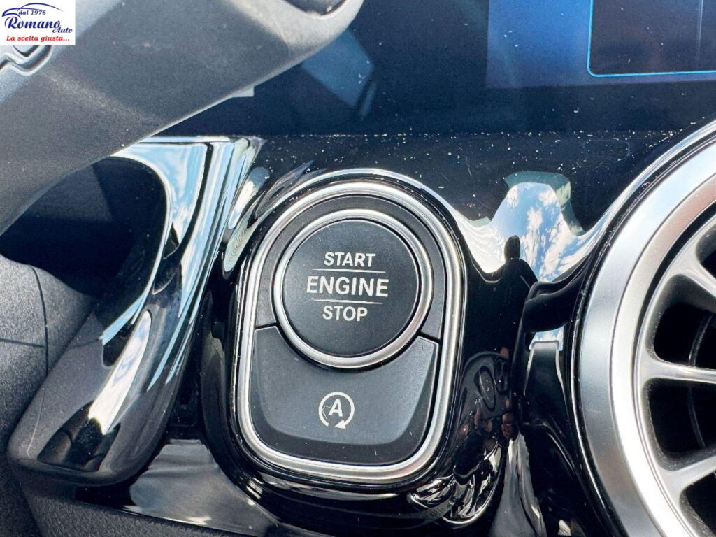 MERCEDES - Classe GLA  200 d AMG Line Premium Plus auto#RETROCAMERA!