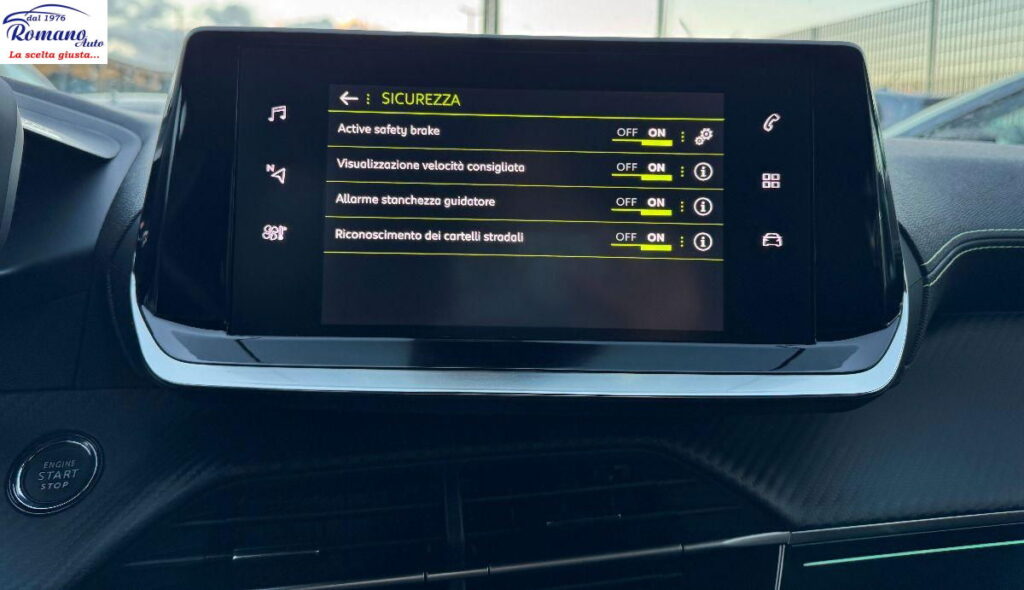 PEUGEOT - 208 - PureTech 100 S&S 5p. GT#RETROCAMERA!