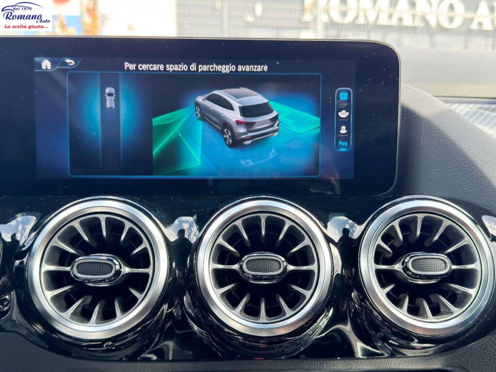 MERCEDES - Classe GLA  200 d AMG Line Premium Plus auto#RETROCAMERA!