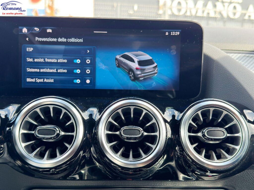 MERCEDES - Classe GLA  200 d AMG Line Premium Plus auto#RETROCAMERA!