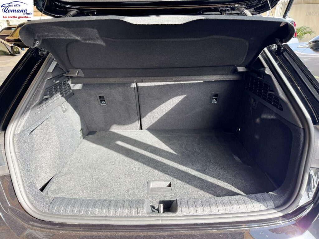 AUDI - A3 Sportback - SPB 35 TDI Identity Black#FARI FULL LED!