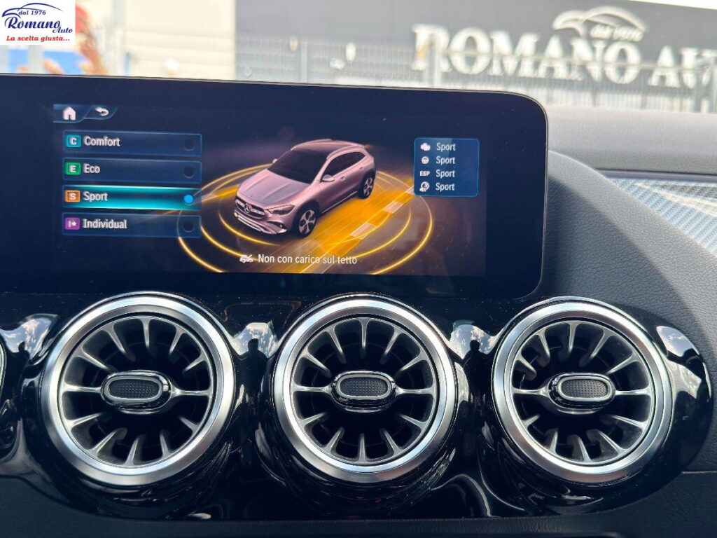 MERCEDES - Classe GLA  200 d AMG Line Premium Plus auto#RETROCAMERA!