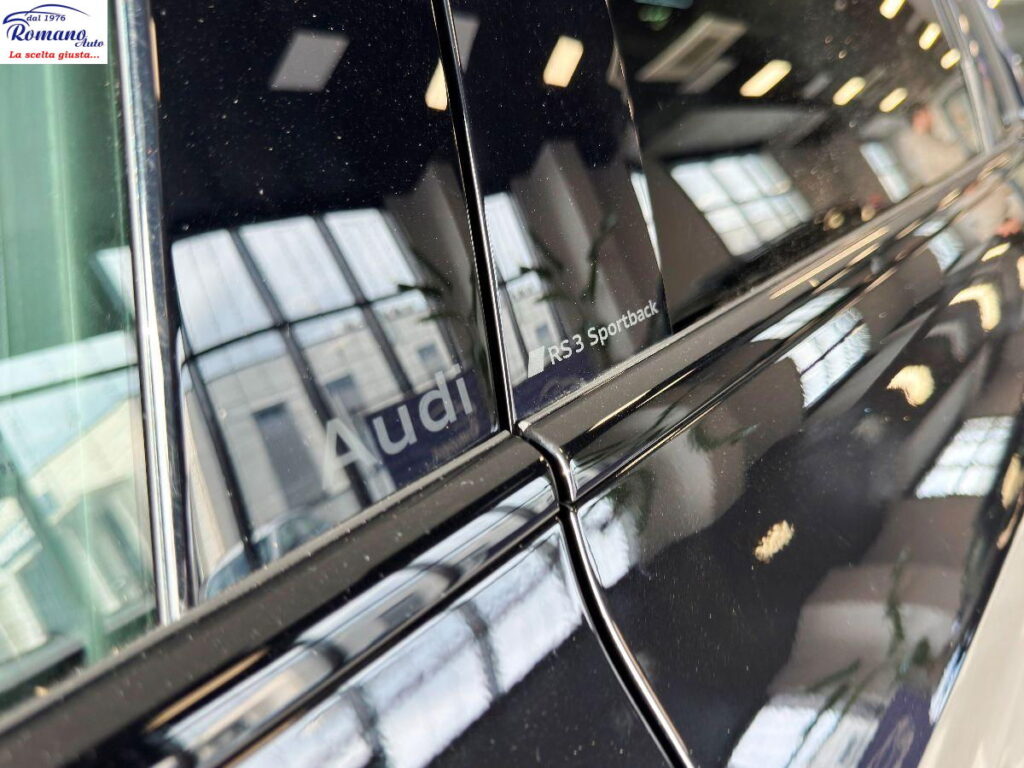 NEW Audi RS3 MY25 TFSI 400CV quattro S tronic#SEDILE A GUSCIO!