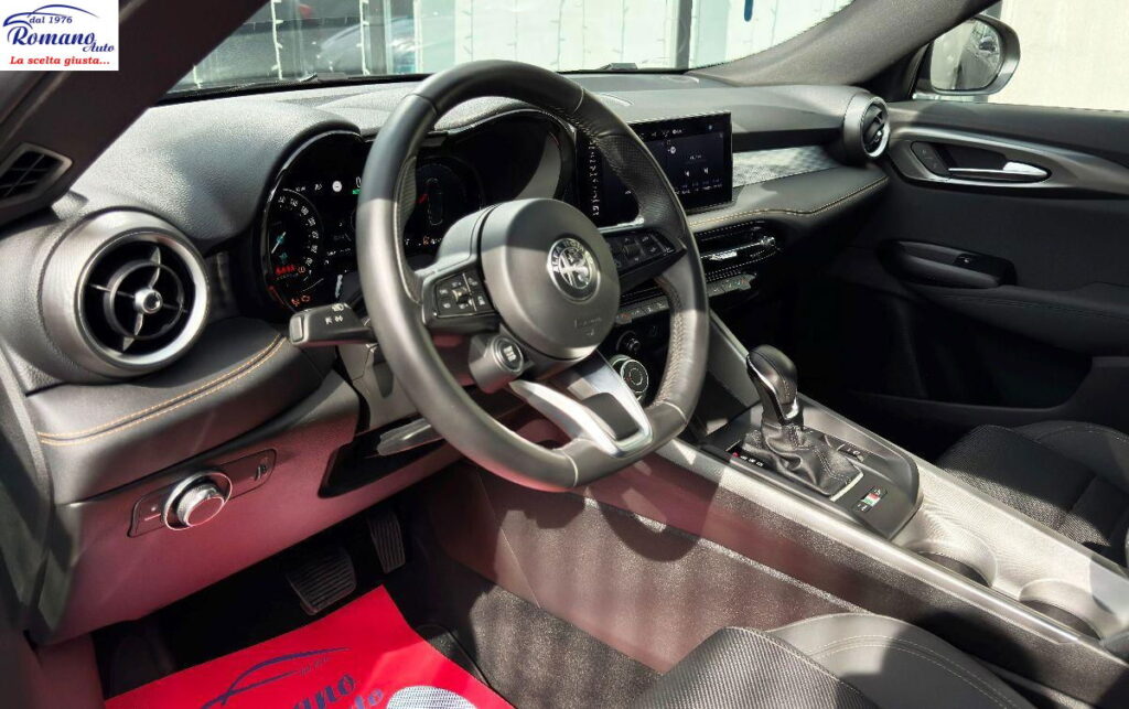 NEW ALFA ROMEO - Tonale - 1.3 280 CV PHEV AT6 Q4 Trib. Ita.