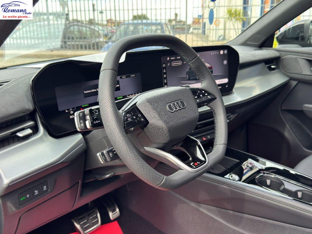 NEW Audi Q3 Sportback 35 2.0Tdi SLINE#TETTO APRIBILE!