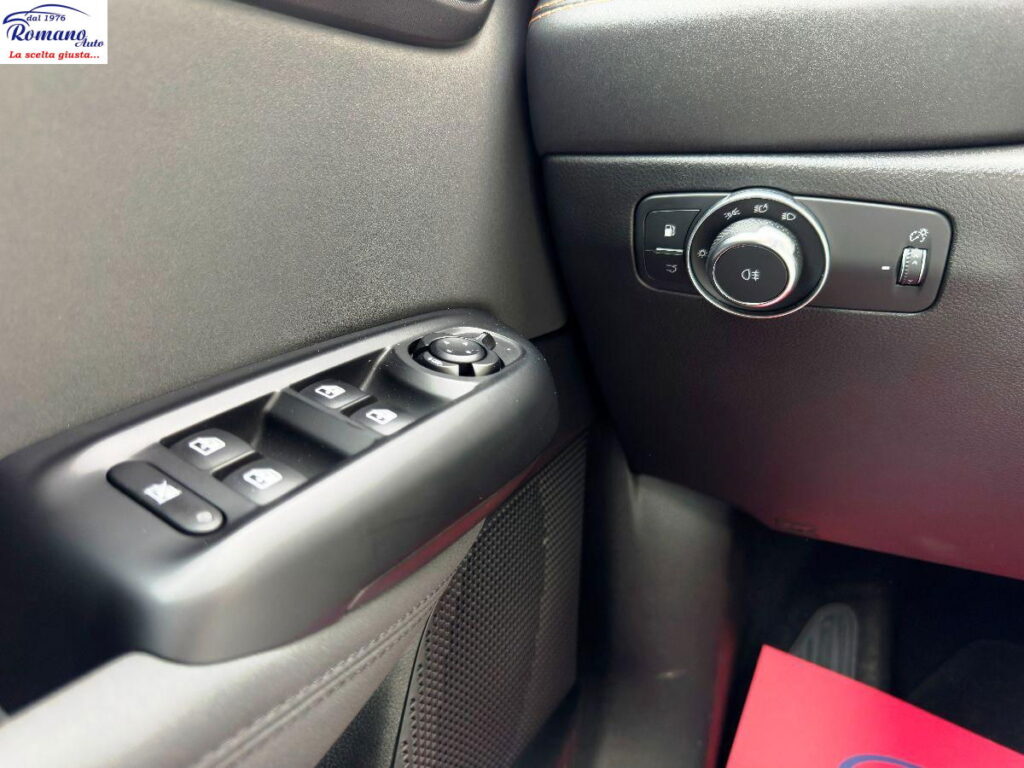 NEW ALFA ROMEO - Tonale - 1.3 280 CV PHEV AT6 Q4 Trib. Ita.