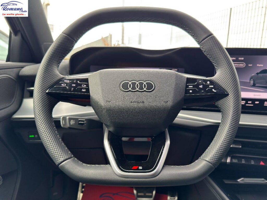 NEW Audi Q3 Sportback 35 2.0Tdi SLINE#TETTO APRIBILE!