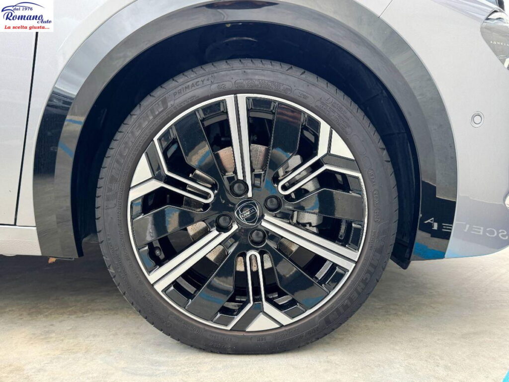NEW LANCIA - Ypsilon  1.2 mhev LX 100cv e-dct#RETROCAMERA