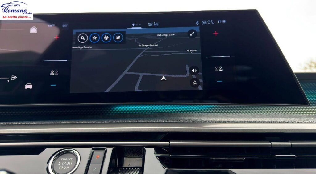 NEW PEUGEOT - 3008  1.2 hybrid GT 136cv e-dcs6