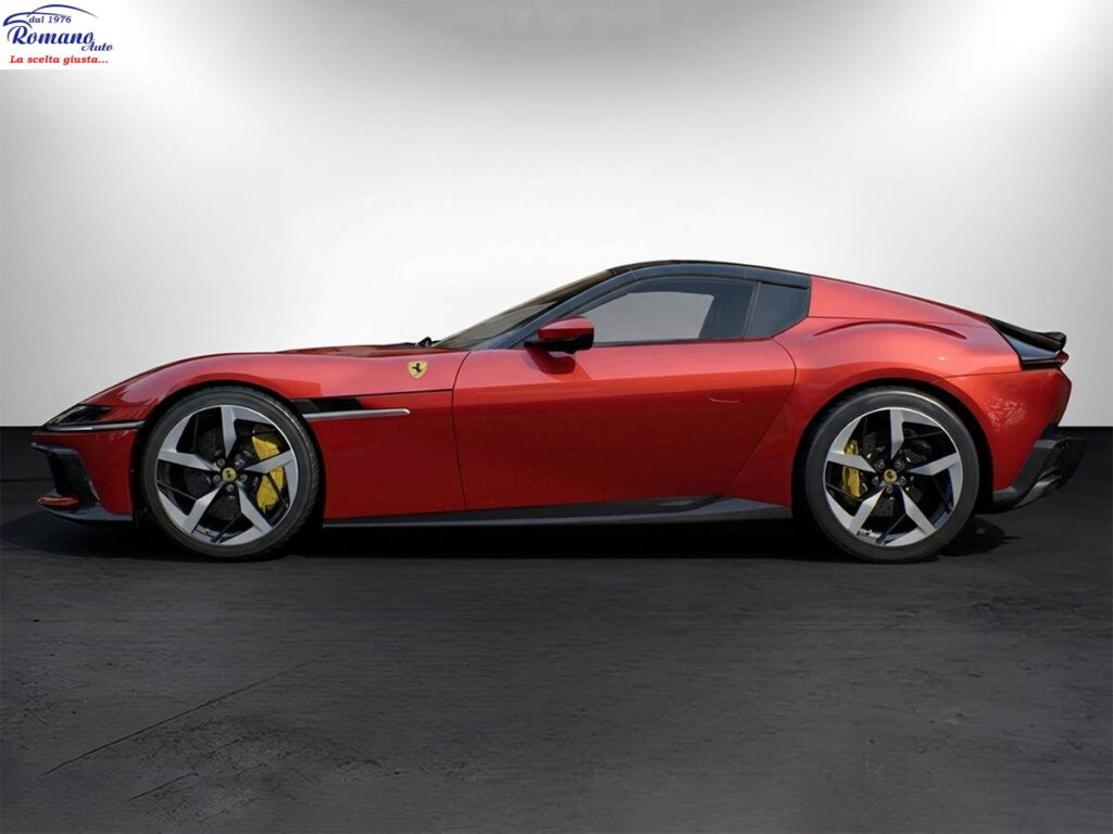 NEW Ferrari 12 Cilindri Spider 6.5 V12 DCT