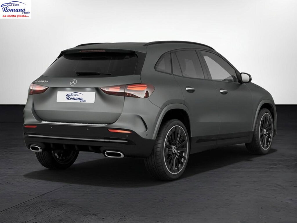 NEW MERCEDES GLA 200 d Automatic Premium AMG#TETTO APRIBILE!GRIGIO MAGNO!
