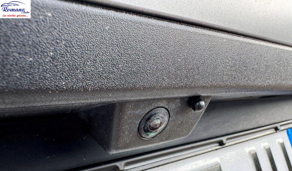 NEW PEUGEOT - 3008  1.2 hybrid GT 136cv e-dcs6