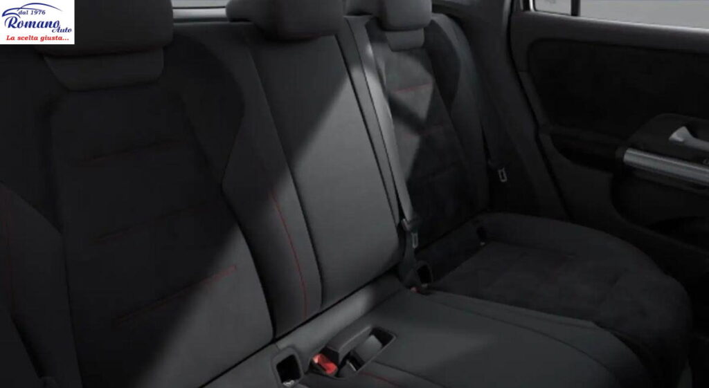 NEW MERCEDES GLA 200 d Automatic Premium#TETTO APRIBILE!