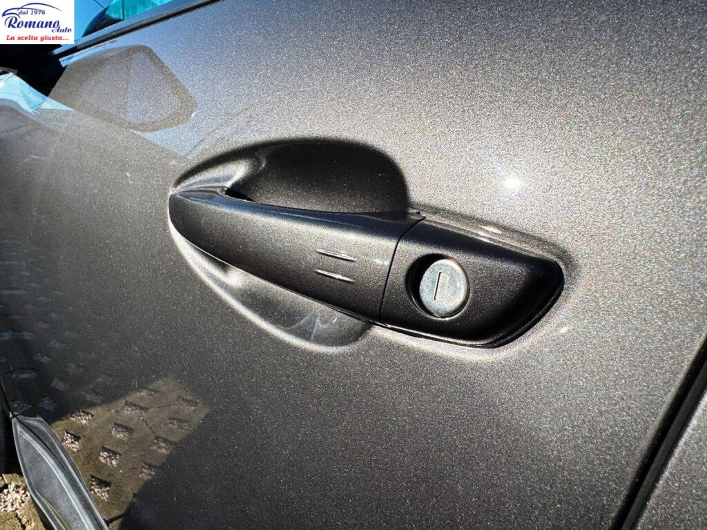 PEUGEOT - 5008  1.5 bluehdi Allure Pack 130cv eat8#7 POSTI!