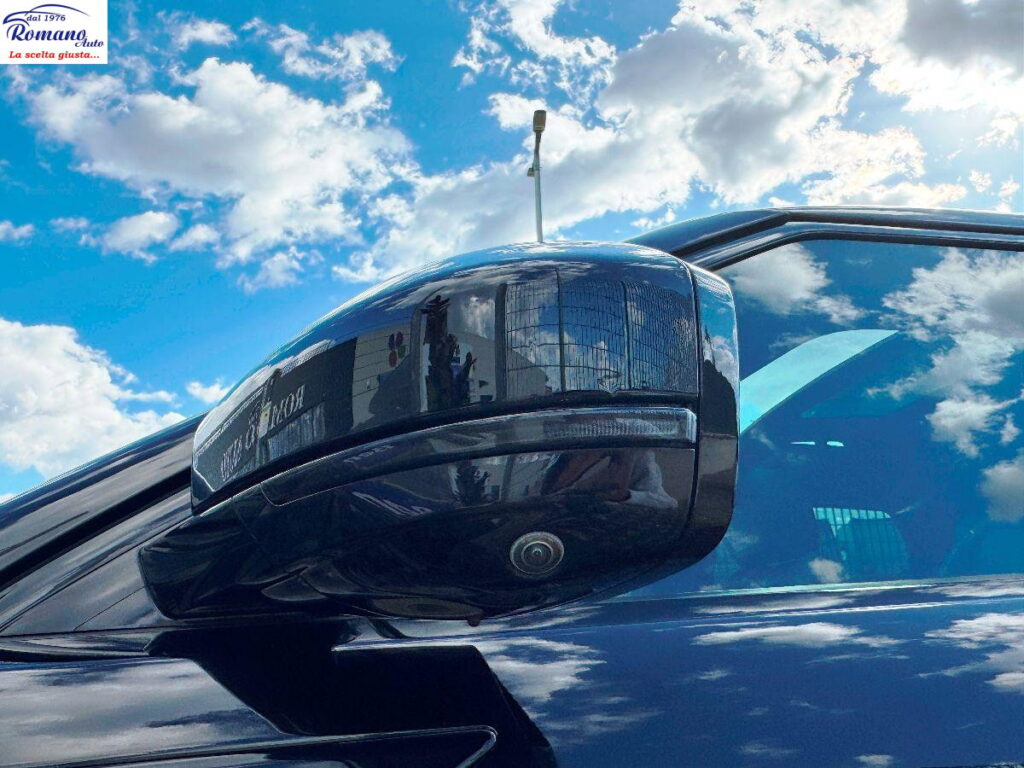 LAND ROVER - Range Rover Evoque 2.0D I4 204 CV AWD Auto R-D.SE#TETTO APRIBILE!