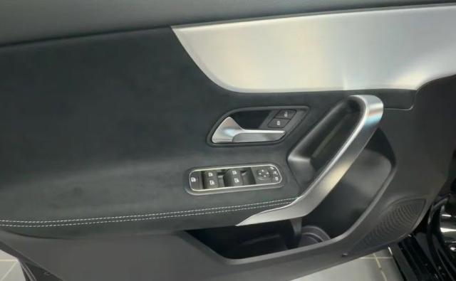 Mercedes-Benz A 200 d Edition AMG Line auto#PACK LUCI AMBIENT!