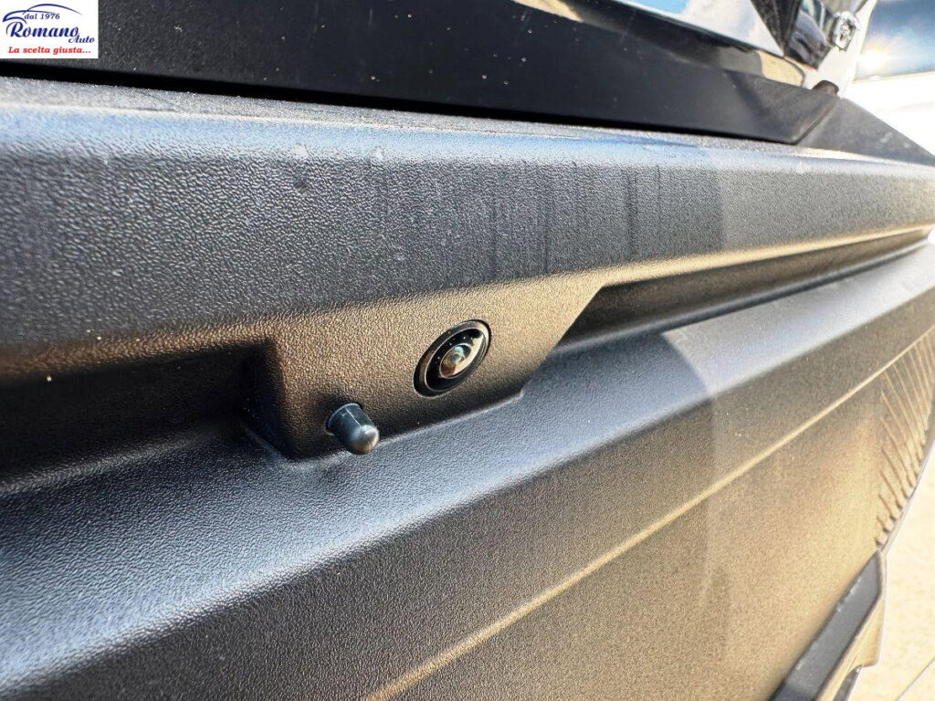 NEW 408 Hybrid 136 e-DCS6 GT