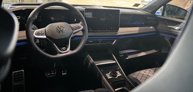 VOLKSWAGEN - Tiguan - 2.0 TDI 150 CV EVO DSG R-Line