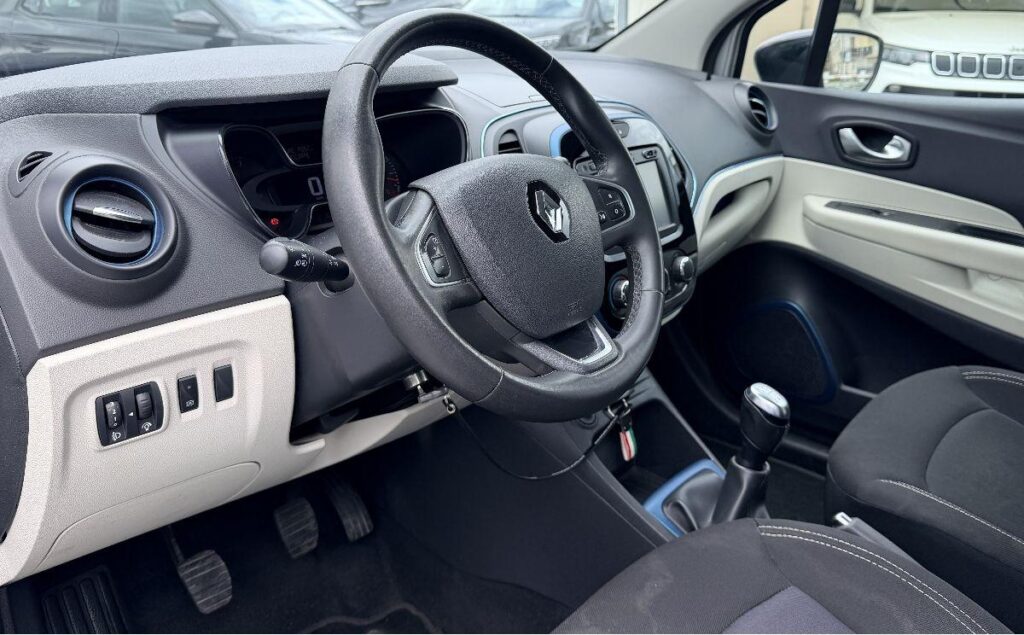 RENAULT - Captur - TCe 12V 90 CV Energy Intens#GRIP CONTROL!NAVIGATORE!