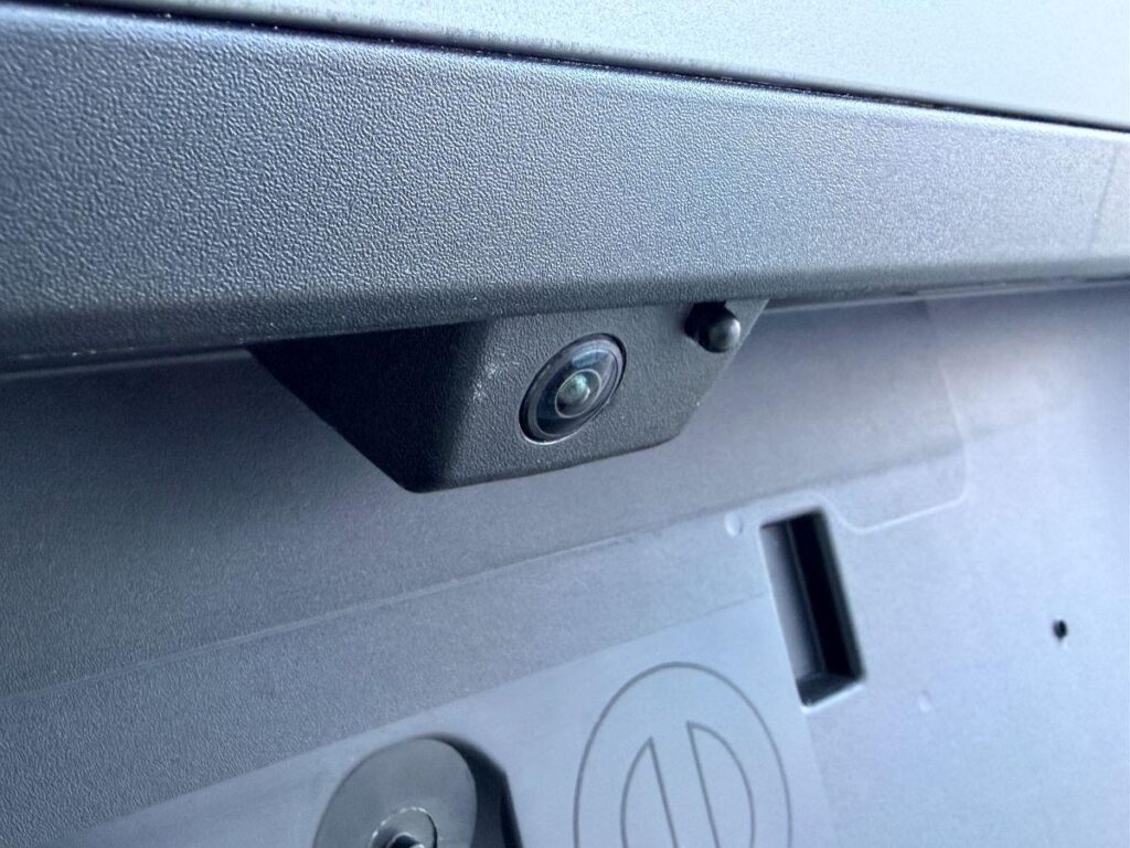 NEW PEUGEOT - 3008  1.2 hybrid Allure 136cv e-dcs6