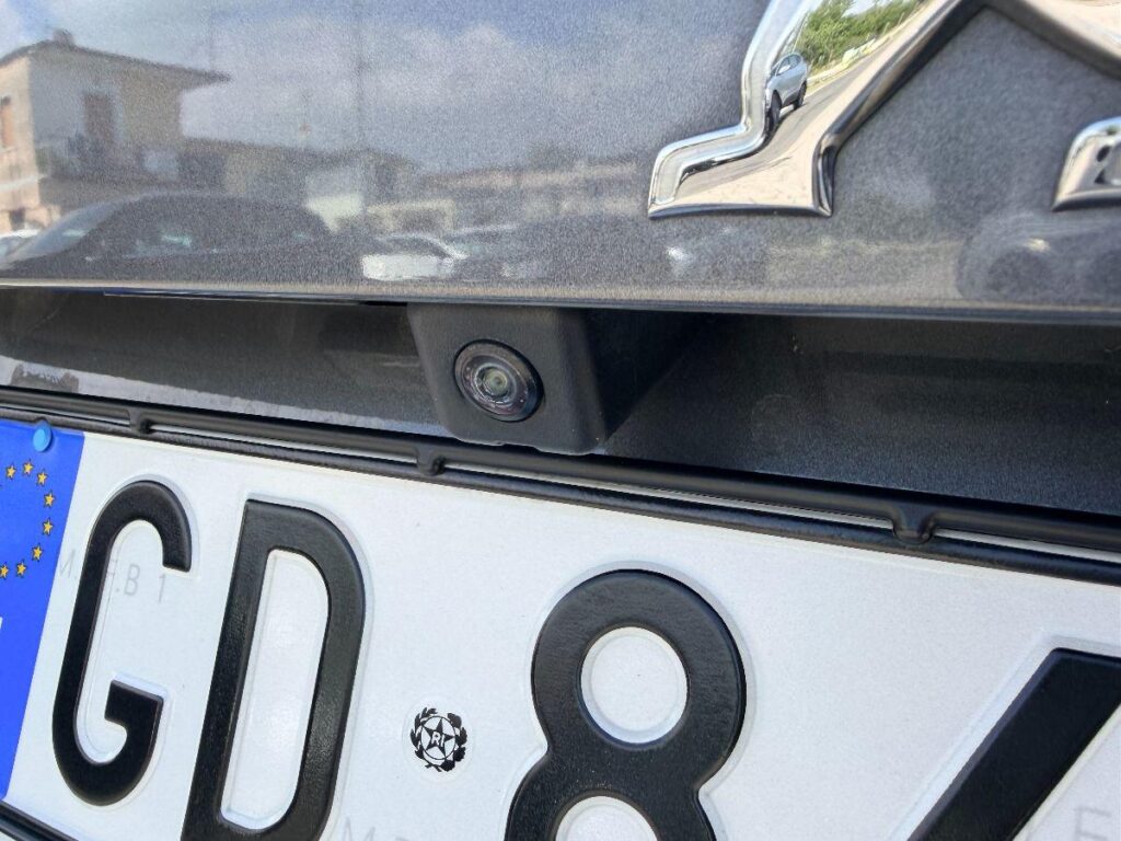 PEUGEOT - 2008  1.5 bluehdi Allure Pack 130cv eat8#VIRTUAL COCKPIT!