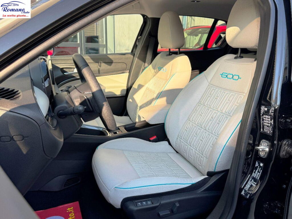 NEW FIAT - 600 - Hybrid DCT MHEV La Prima