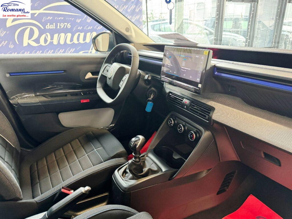 NEW CITROEN - C3 - PureTech 100  Plus#CARPLAY!