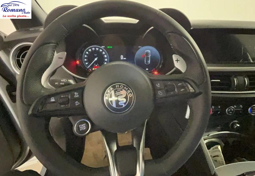 NEW ALFA ROMEO - Stelvio - 2.2 T.diesel 210CV AT8 Q4 Veloce