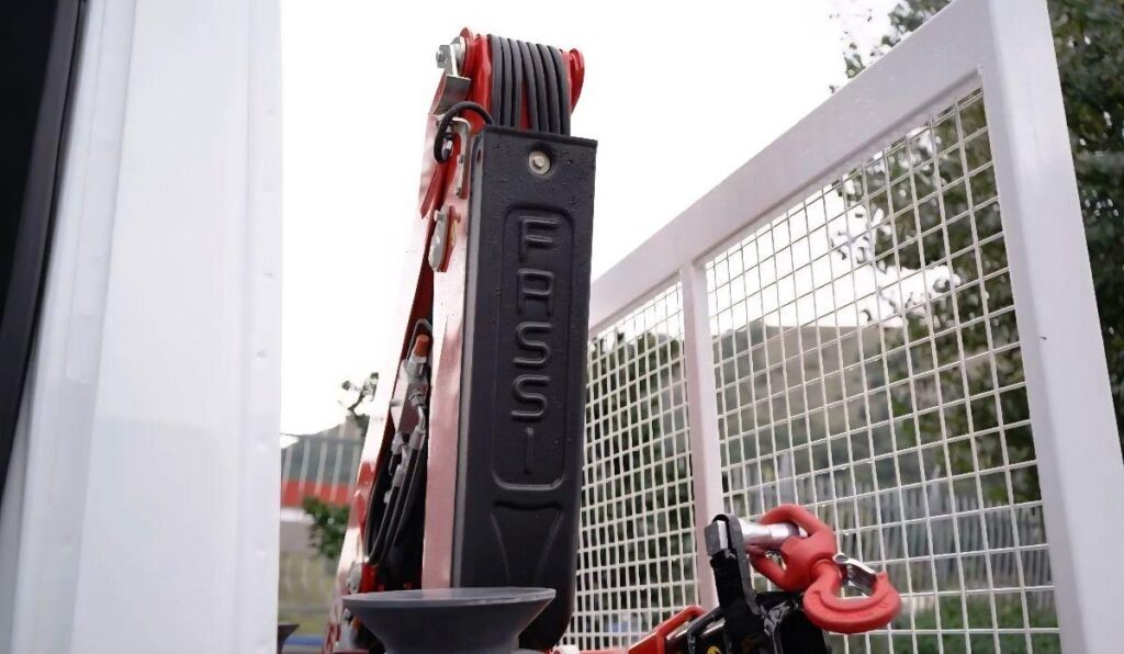 New Iveco Daily 35 C18 C.Autom#Cassone Ribaltabile#GRU FASSI!